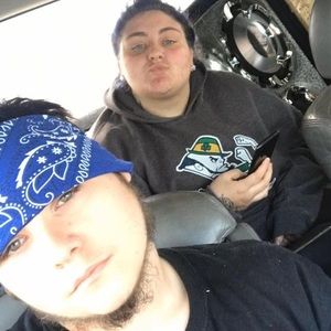 Meet your Posher, Sam